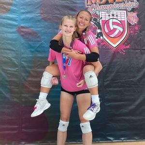 Meet your Posher, Reese